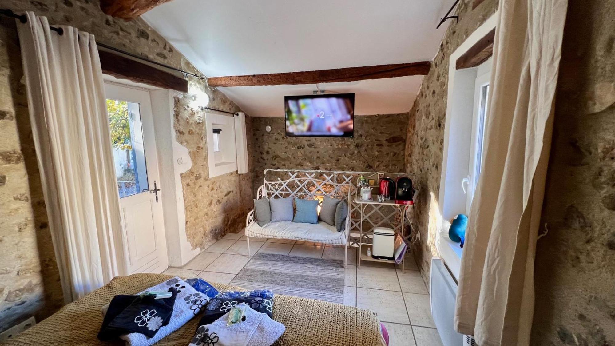 Chambre D'Hotes Lou Pataclet Charols Exterior foto
